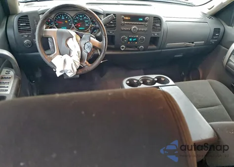 2008 Chevrolet Silverado C1500 z USA, uszkodzony, nr VIN 2GCEC190381287632